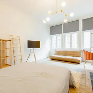  Appartement Le En Feronstree