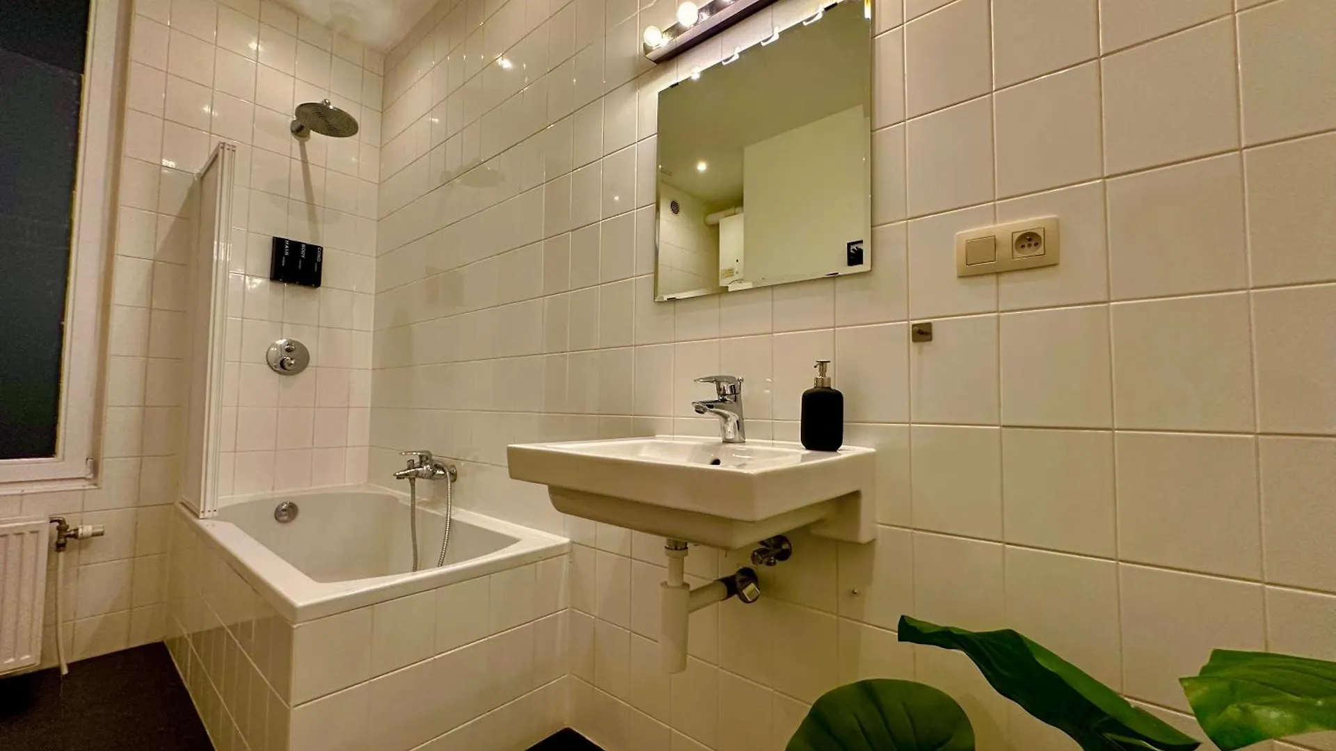 Luxury Suites Museum By Rikas Hotels Anvers Appartement